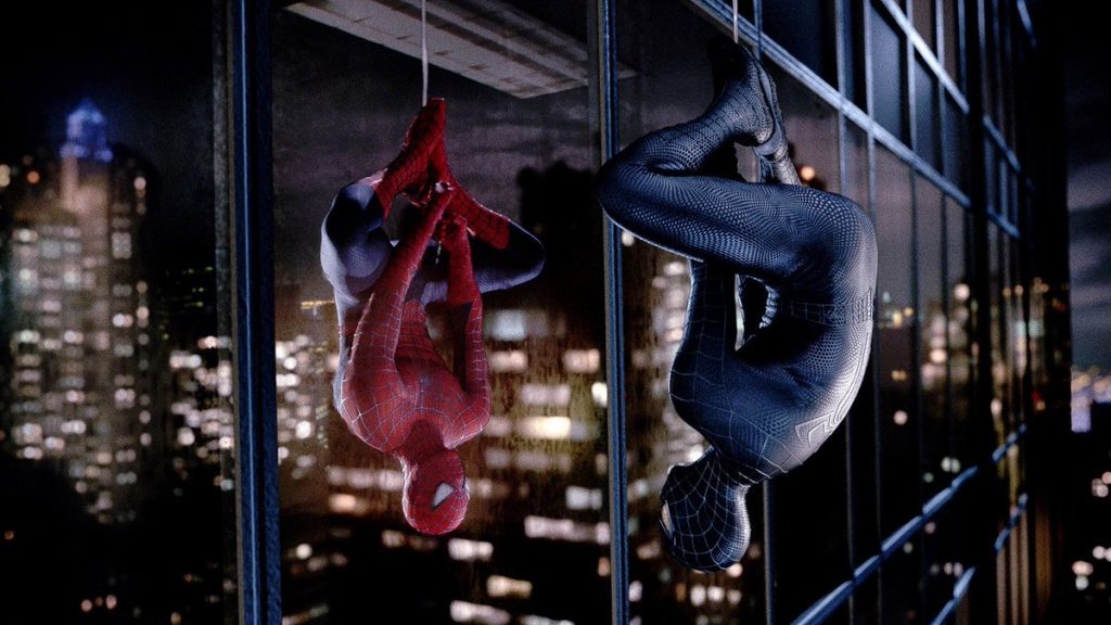 La historia de Venom que es su relaci贸n con Spiderman y Eddie Brook.